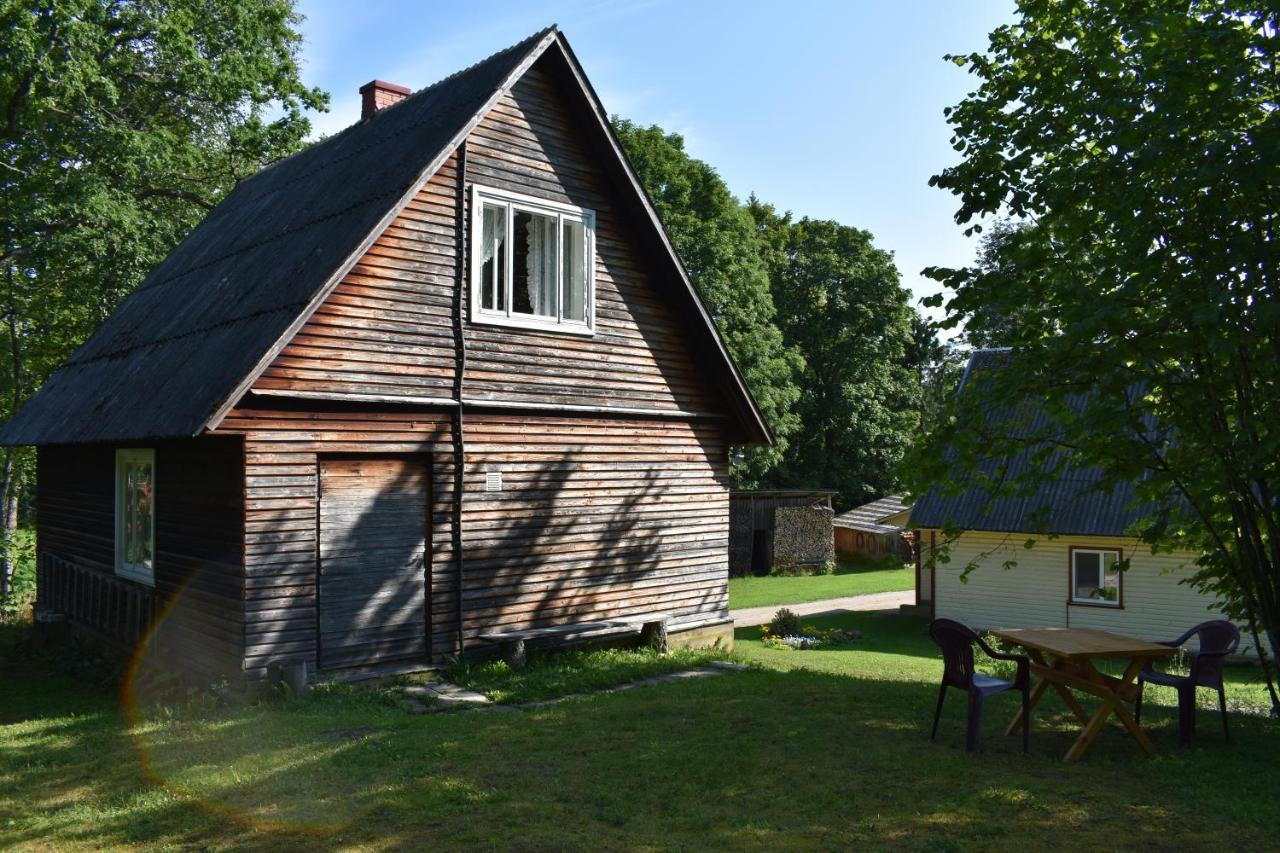 Joeniidu House Country house Trolla
